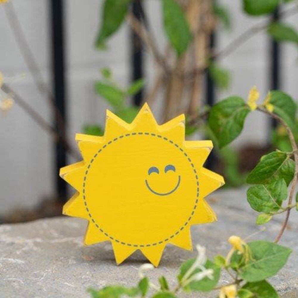 NWT: Reversible 5x5in Chunky Wooden Sun